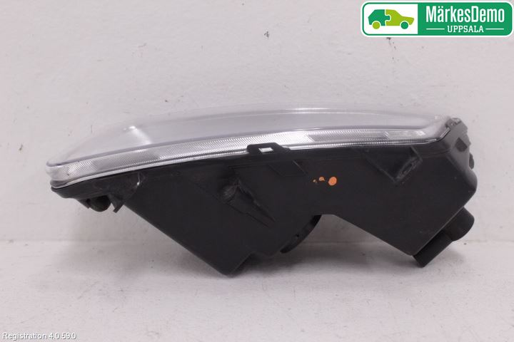 Volkswagen VW POLO 10-17 Dimljus-Varselljus Fram