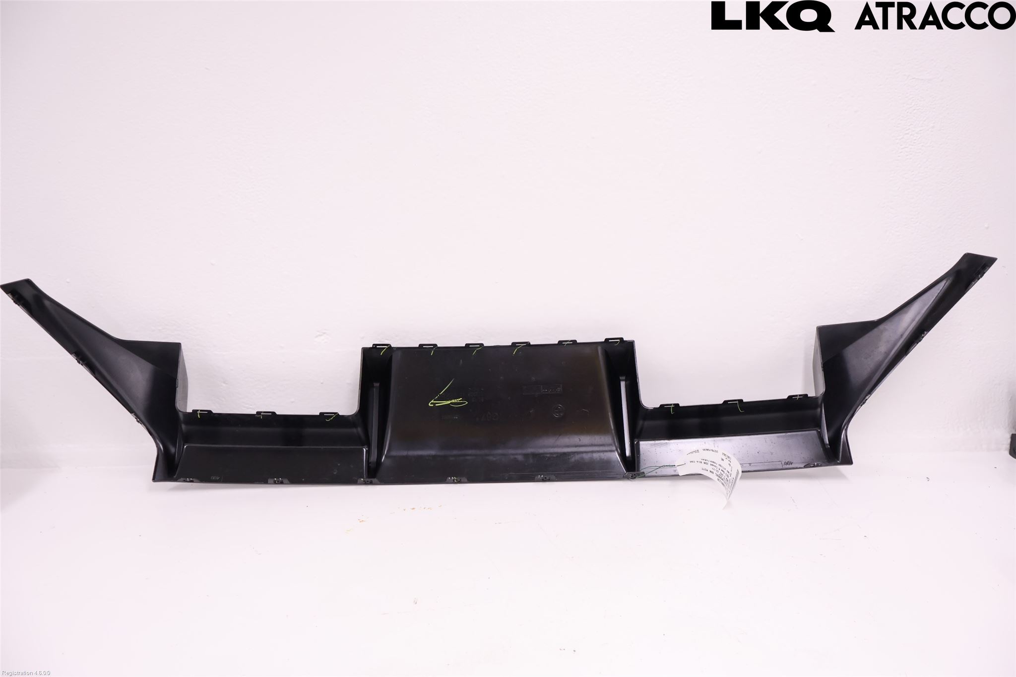 BMW 2 G42 22- Stötfångardel Bak Mitt