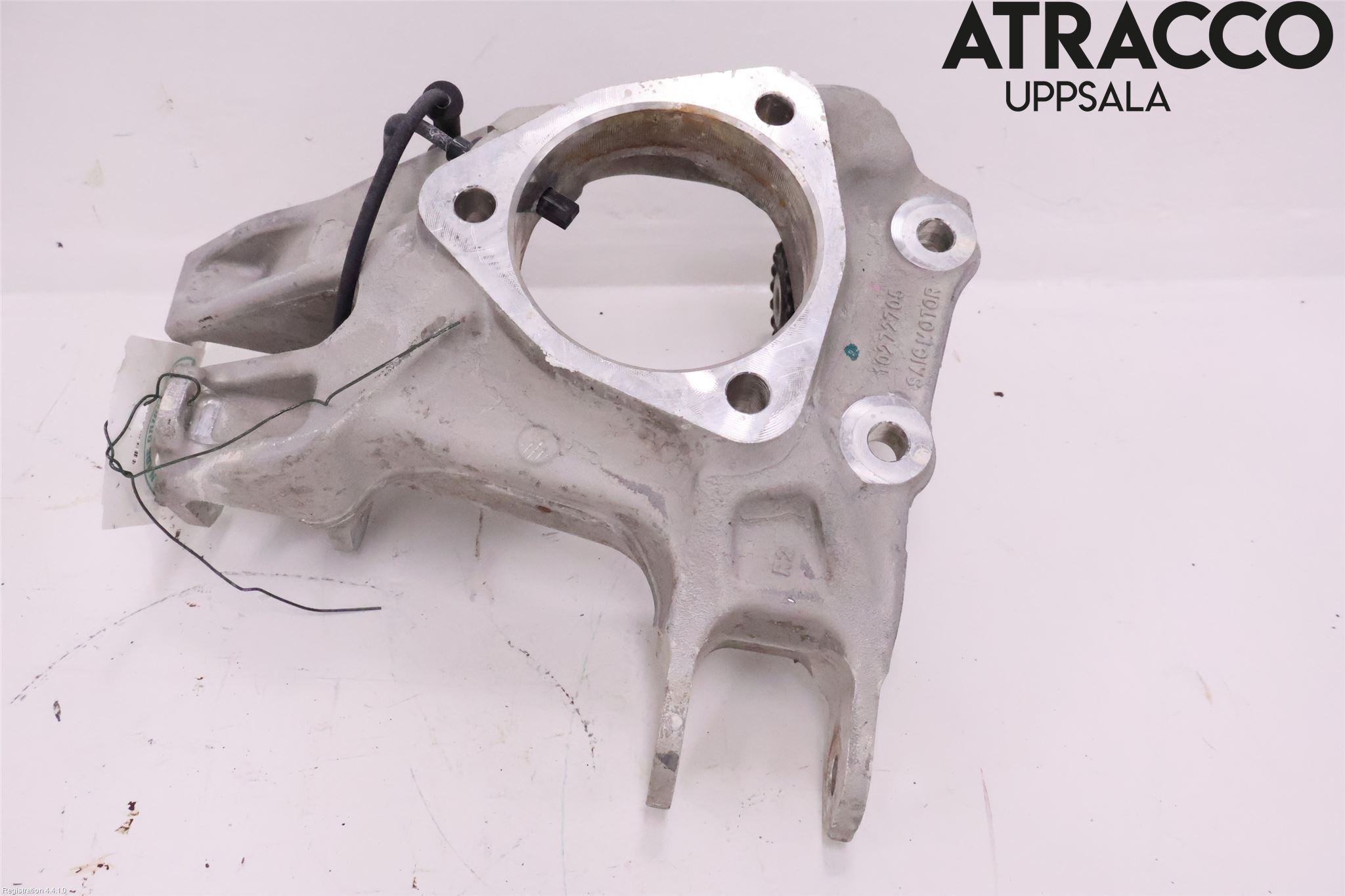 MG MARVEL R 22- Hjullagerhus-Spindel Hö B