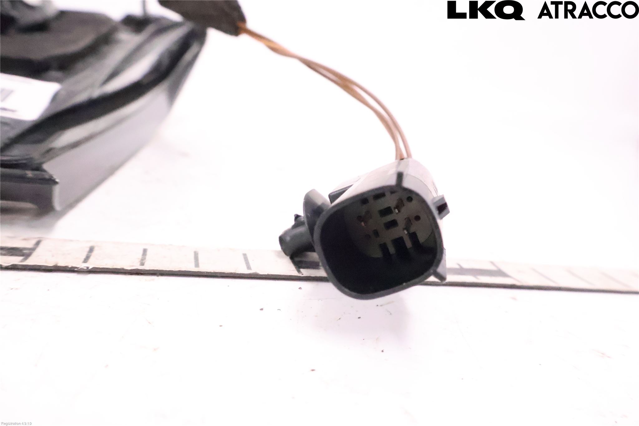 Ford KUGA 17-19 Bakljus Lucka Vä