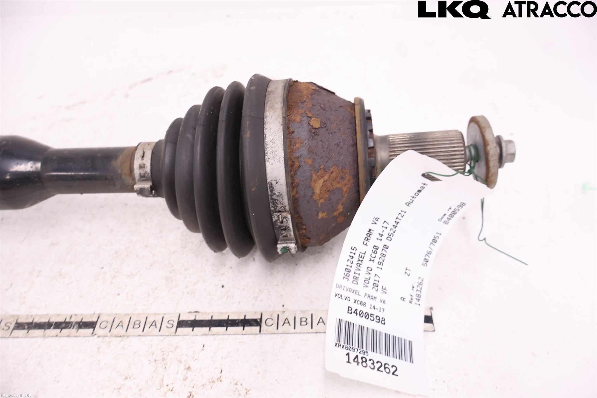Volvo XC60 14-17 Drivaxel Fram Vänster