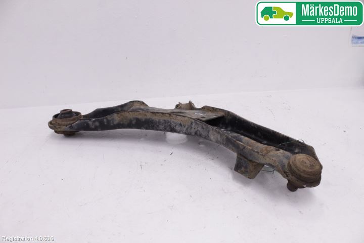 Kia SOUL 09- Bärarm Fram Undre Vä