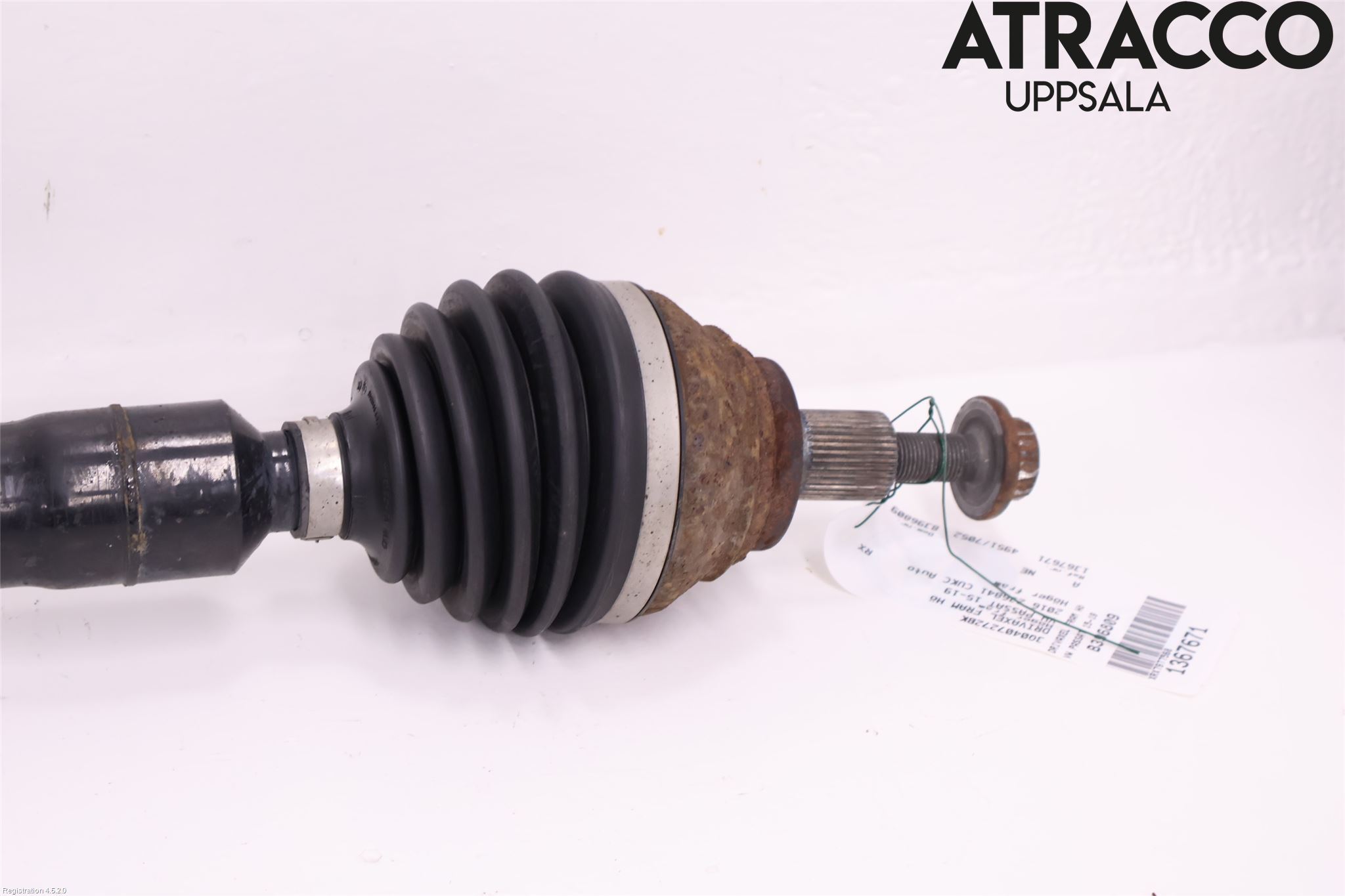Volkswagen VW PASSAT 15-19 Drivaxel Fram Höger