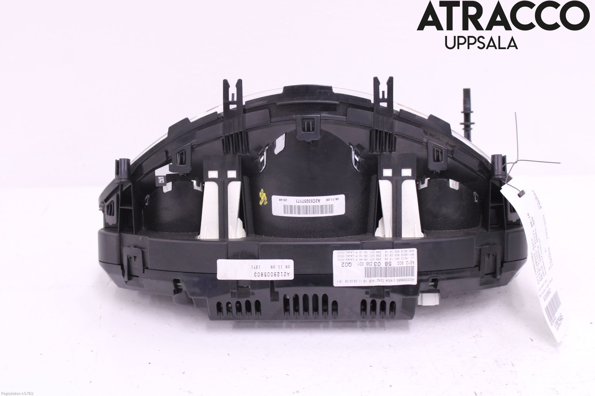 Mercedes-Benz MB E-KLASS (W212) 09-16 Instrument Hast