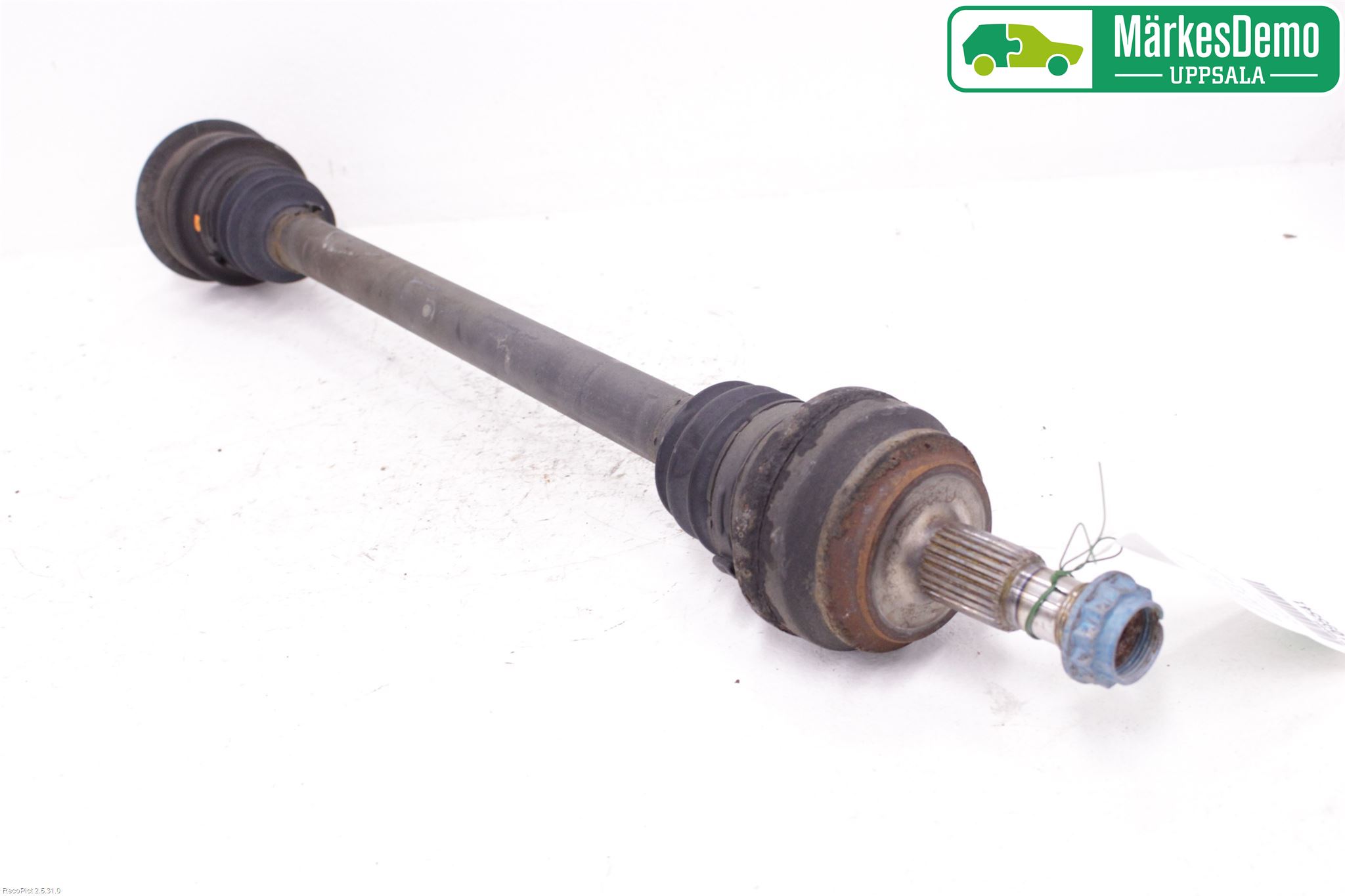 Mercedes-Benz MB GLC-KLASS (X253/C253) 15-22 Drivaxel Bak Vänster