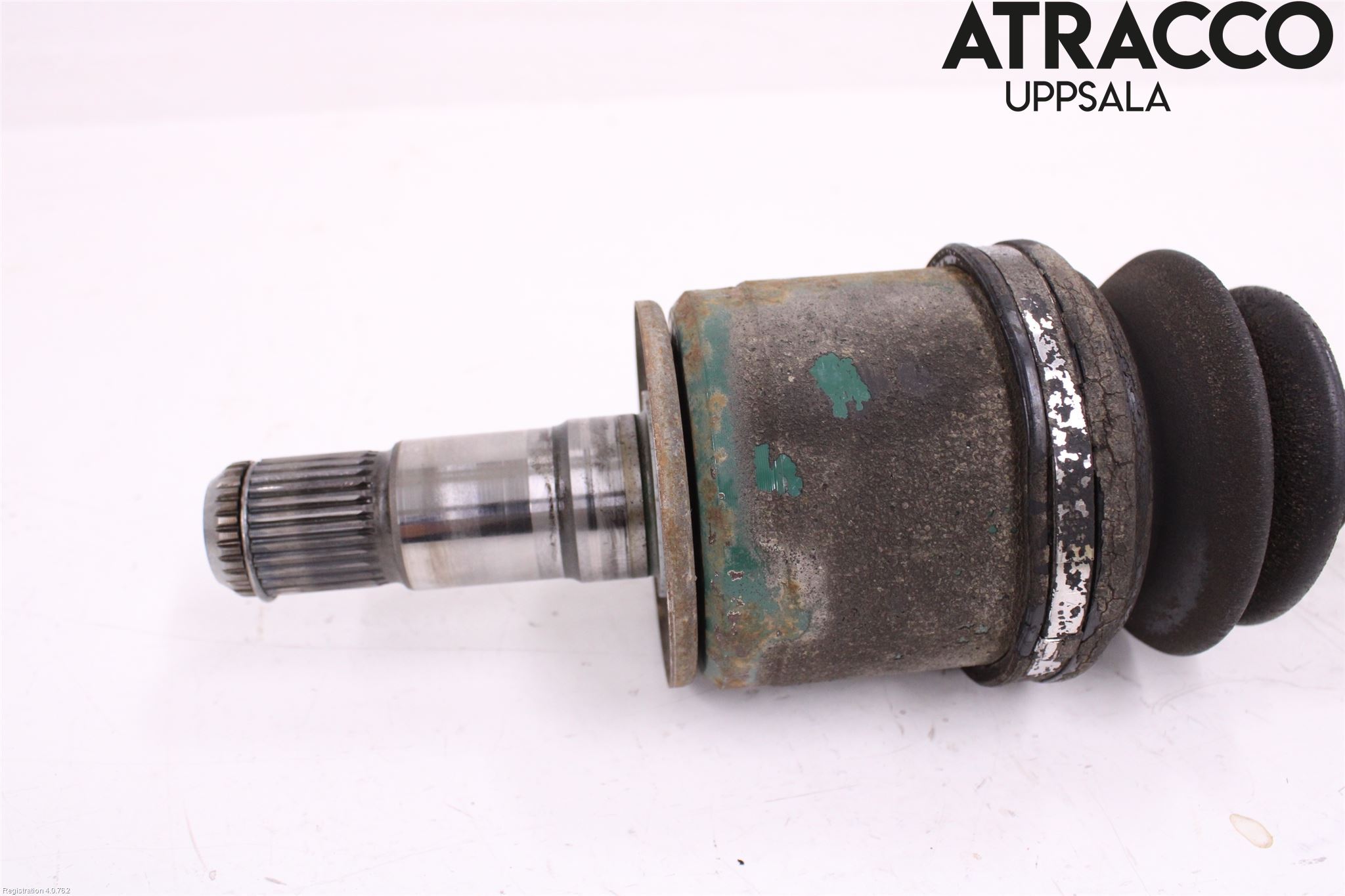 Mitsubishi PAJERO  99-06 Drivaxel Fram Vänster