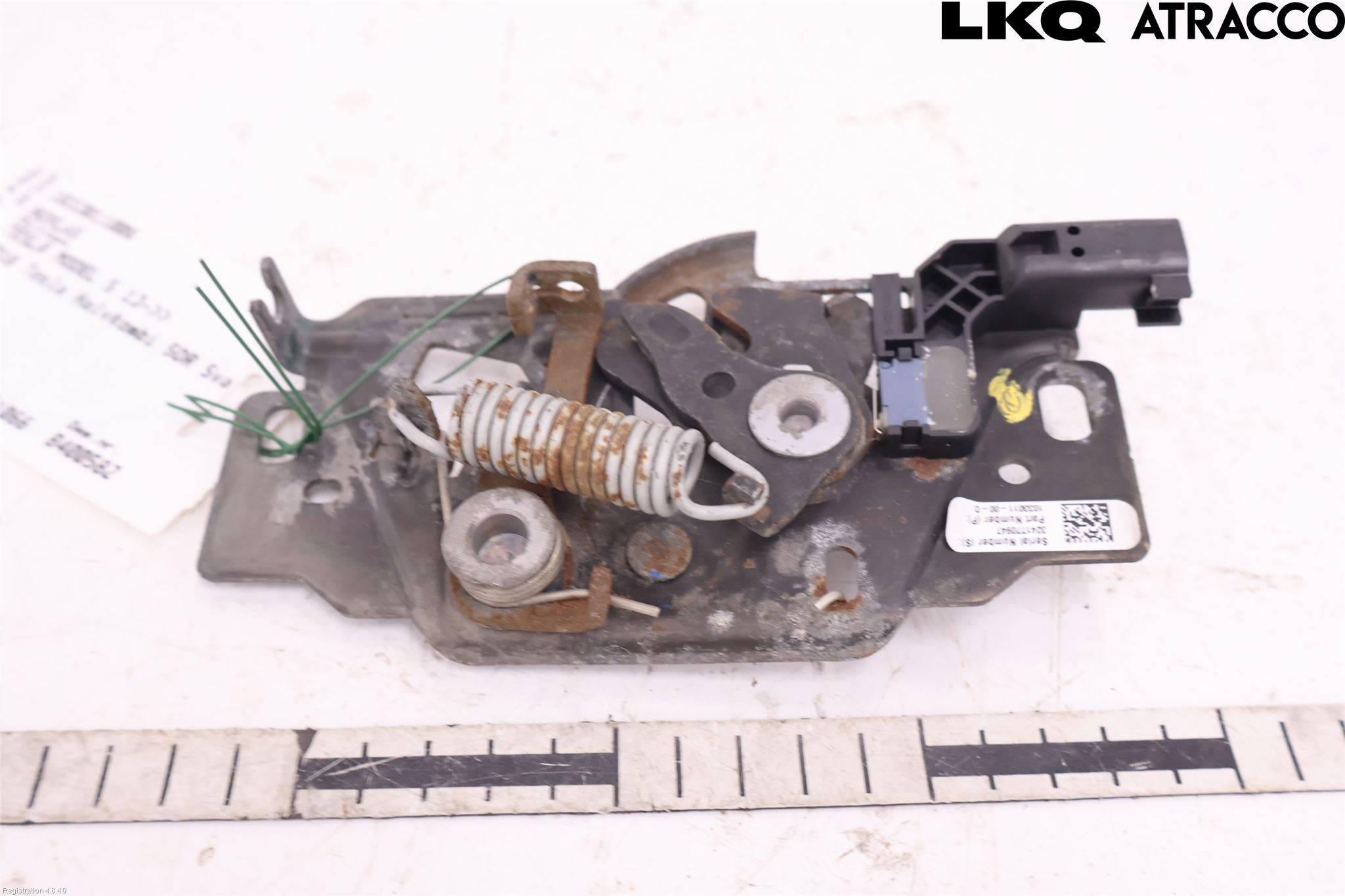 Tesla MODEL S 13- Huvlås