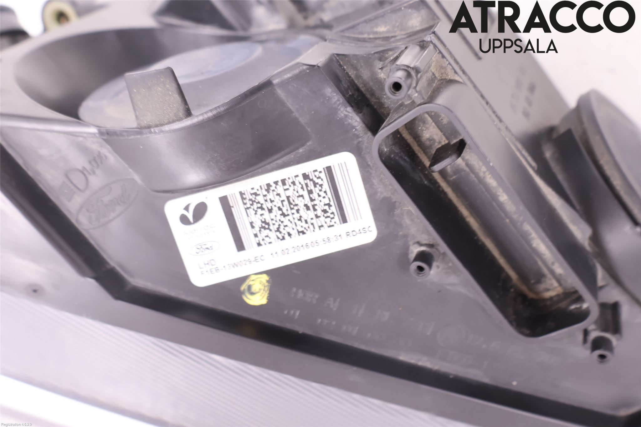 Ford FOCUS 15-18 Strålkastare Höger