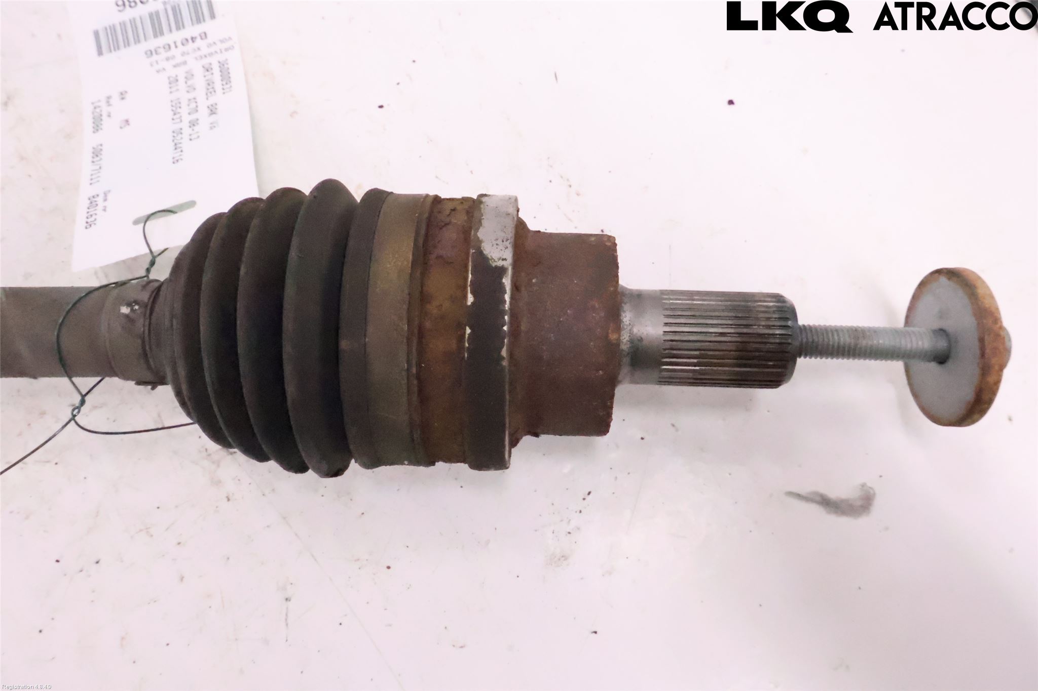 Volvo XC70 08-13 Drivaxel Bak Vänster