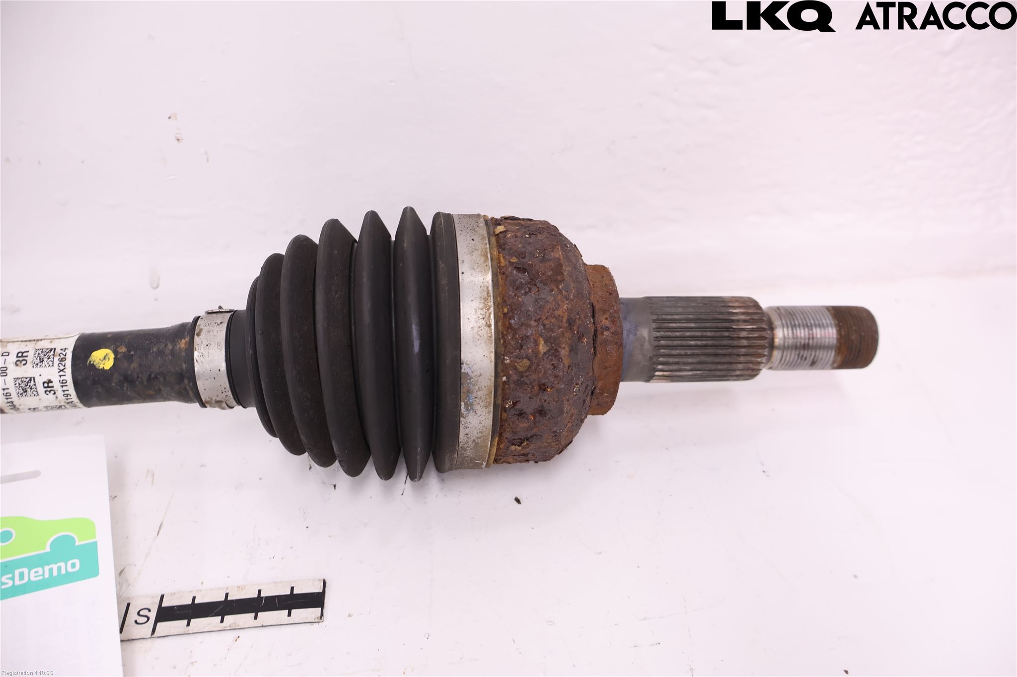 Tesla MODEL 3 17- Drivaxel Bak Höger