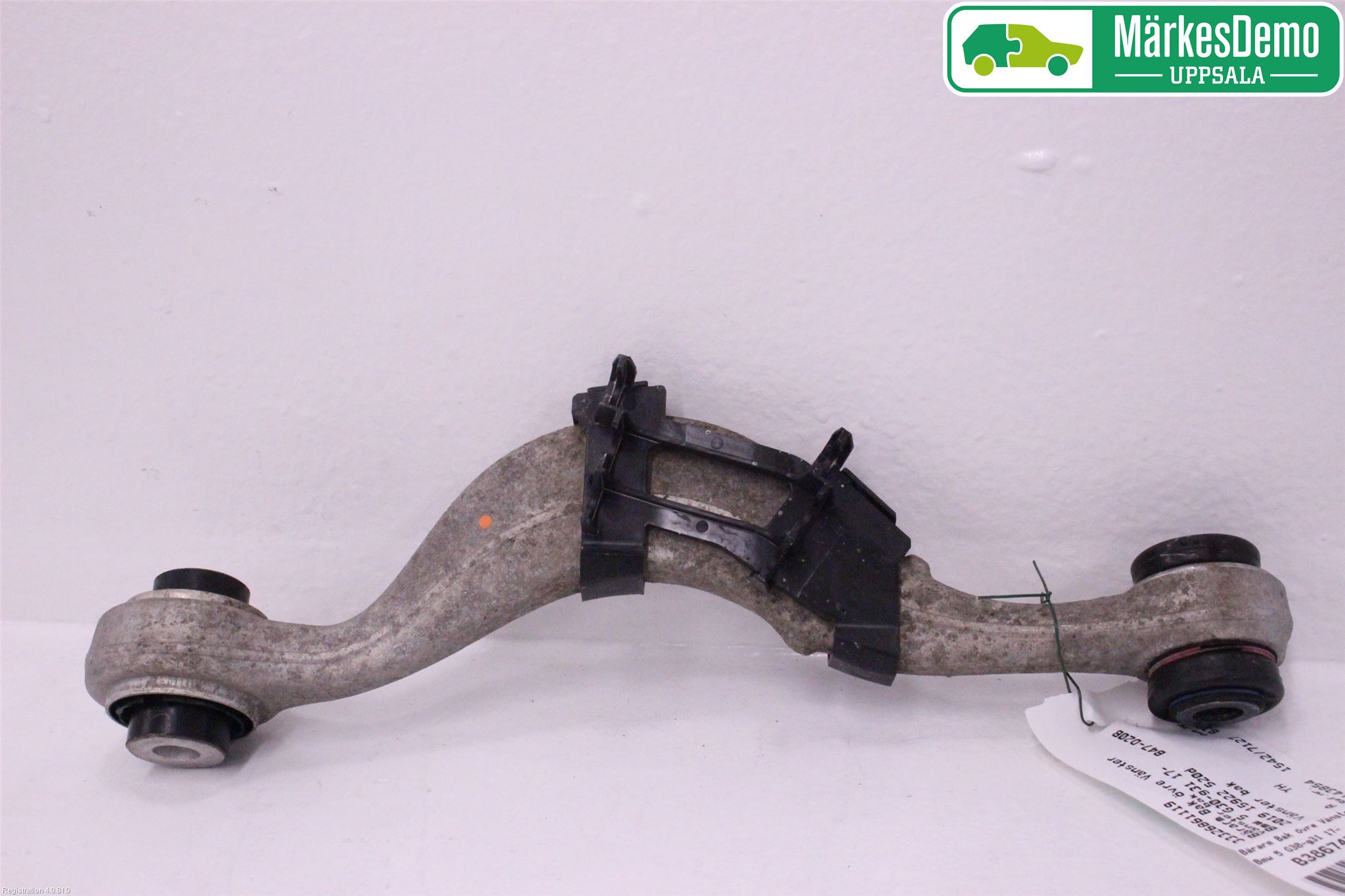 BMW 5 G30/G31/F90 17-23 Bärarm Bak Övre Vänster