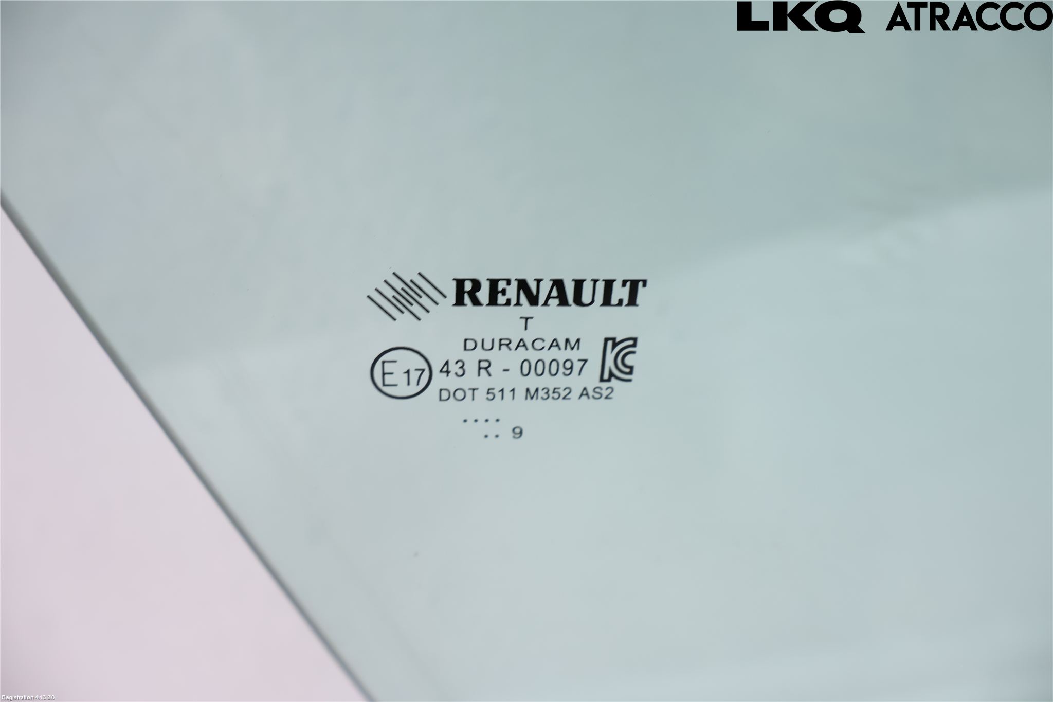 Renault CLIO IV 16-19 Dörruta Fram Höger