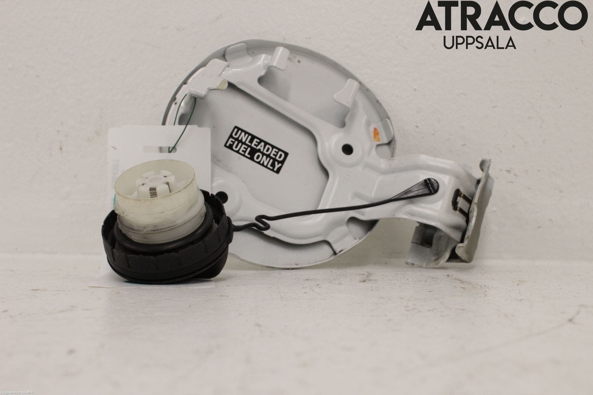 Toyota AURIS 13-19 Tanklucka