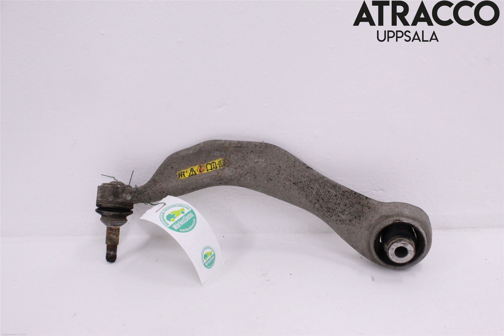 BMW 5 F10/F11/F18 09-17 Bärarm Fram Undre Hö