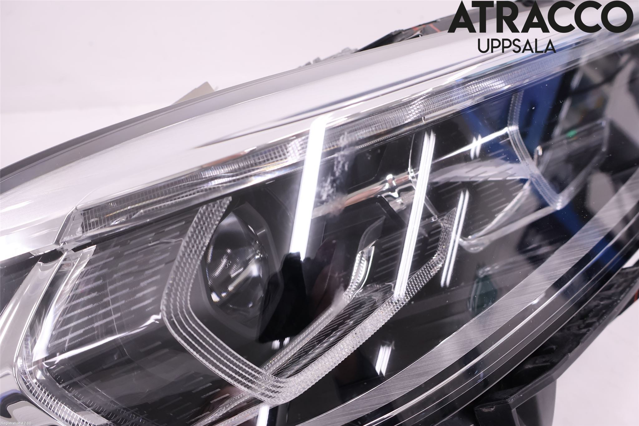 BMW 1 F40 19- Strålkastare Höger