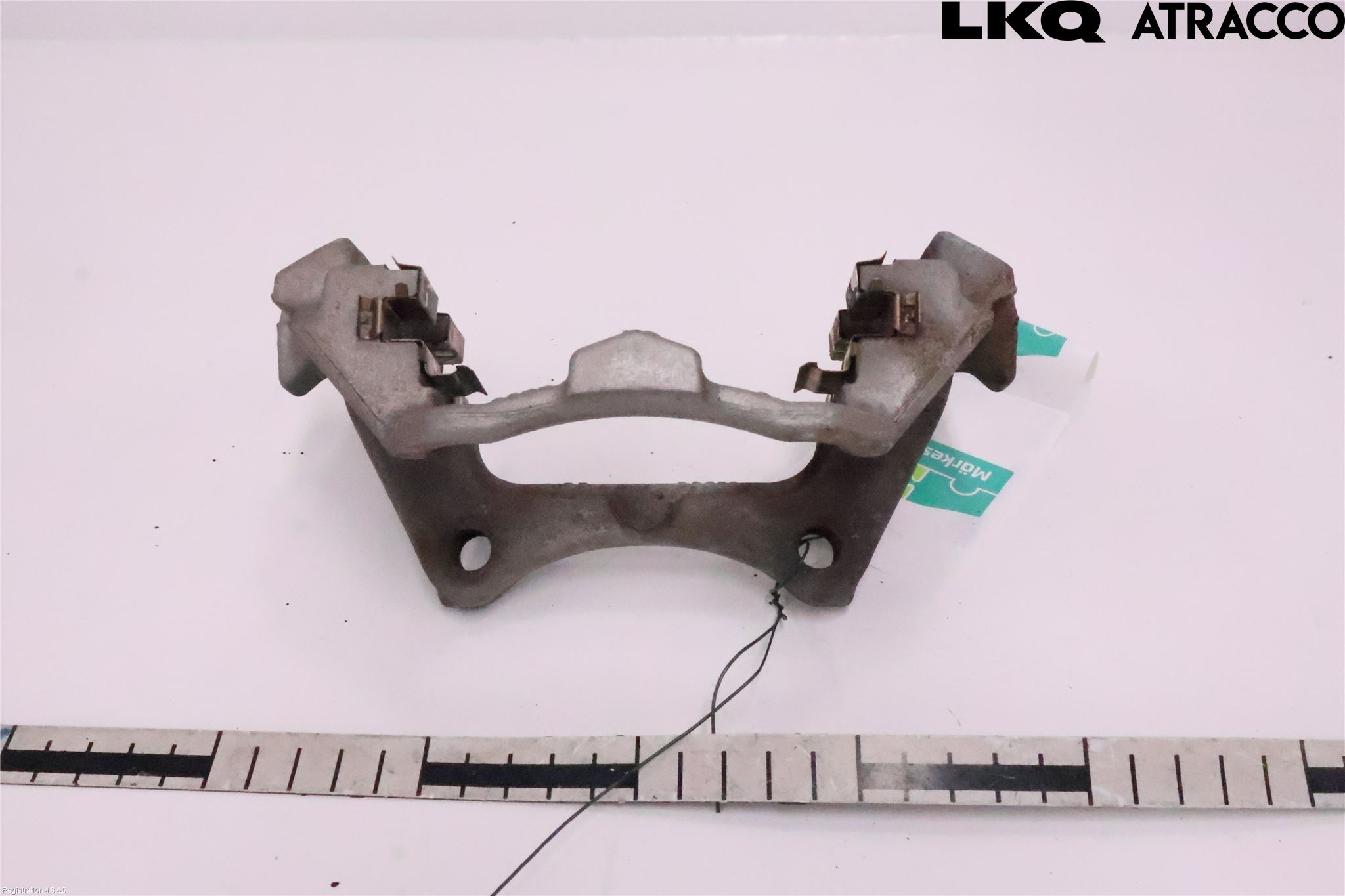 Toyota COROLLA 19- Bromsokshållare