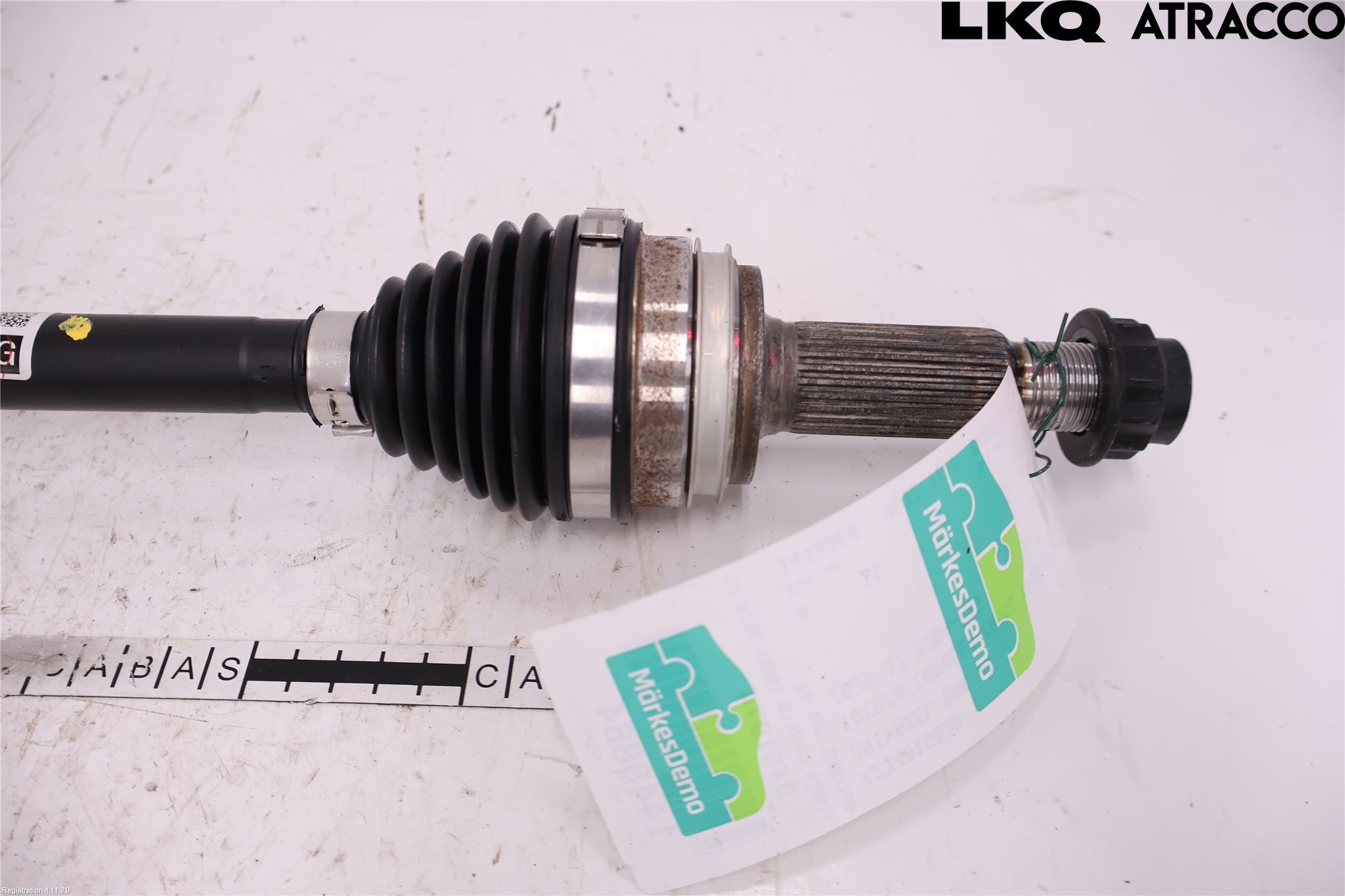 Toyota COROLLA CROSS XG10 22- Drivaxel Bak Vänster