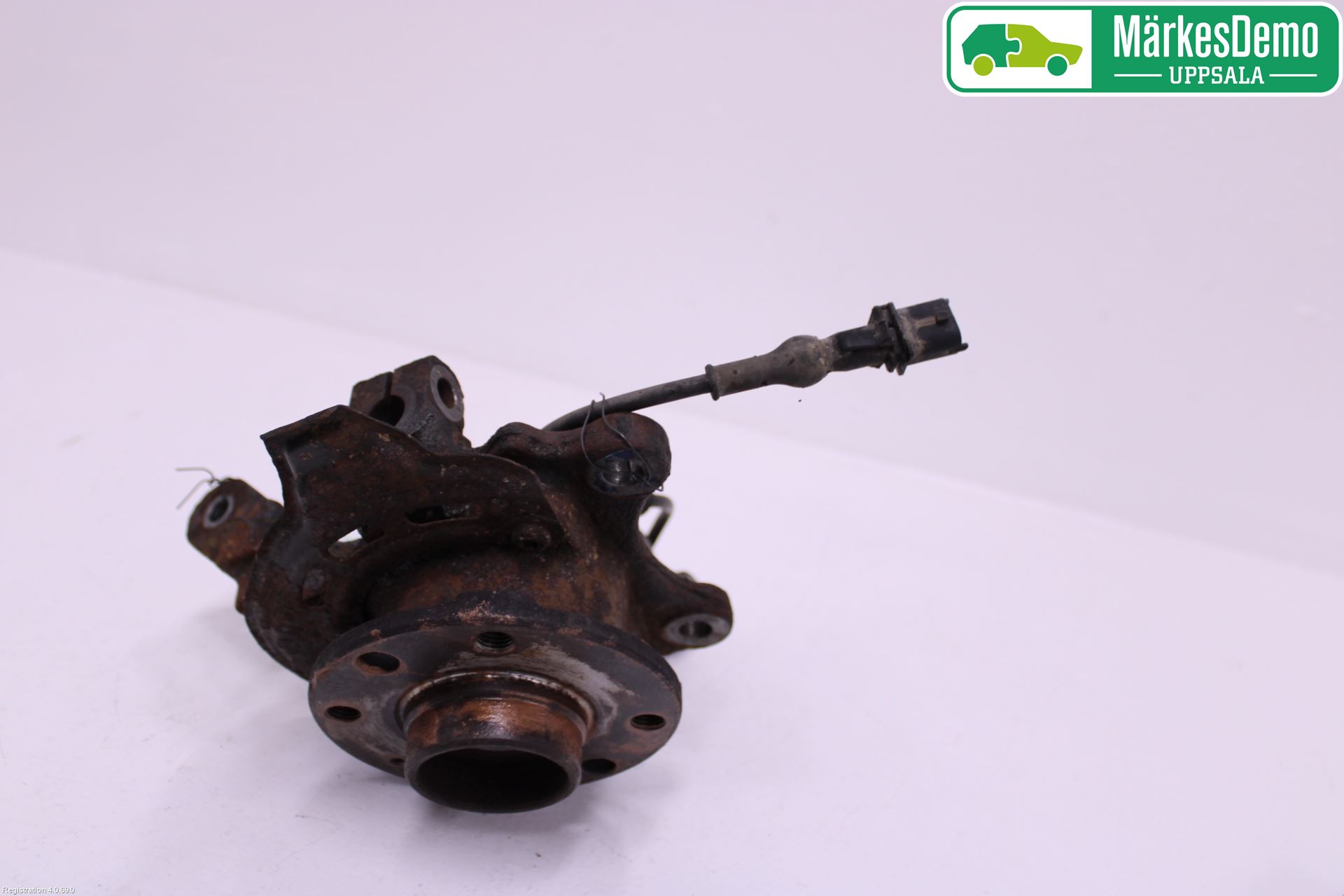 Opel TIGRA Styrspindel Lagerhus Vä