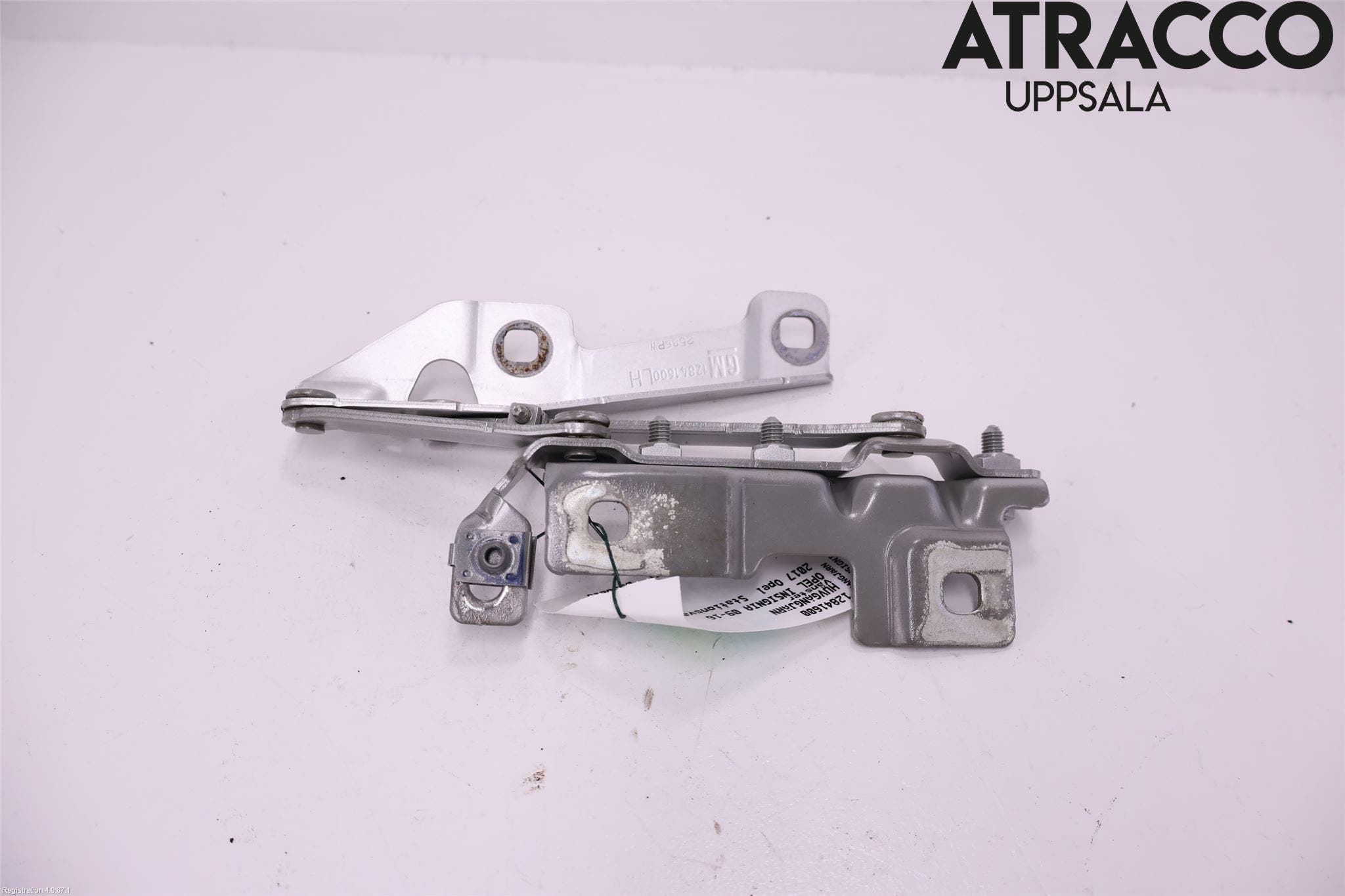 Opel INSIGNIA 09-16 Huvgångjärn