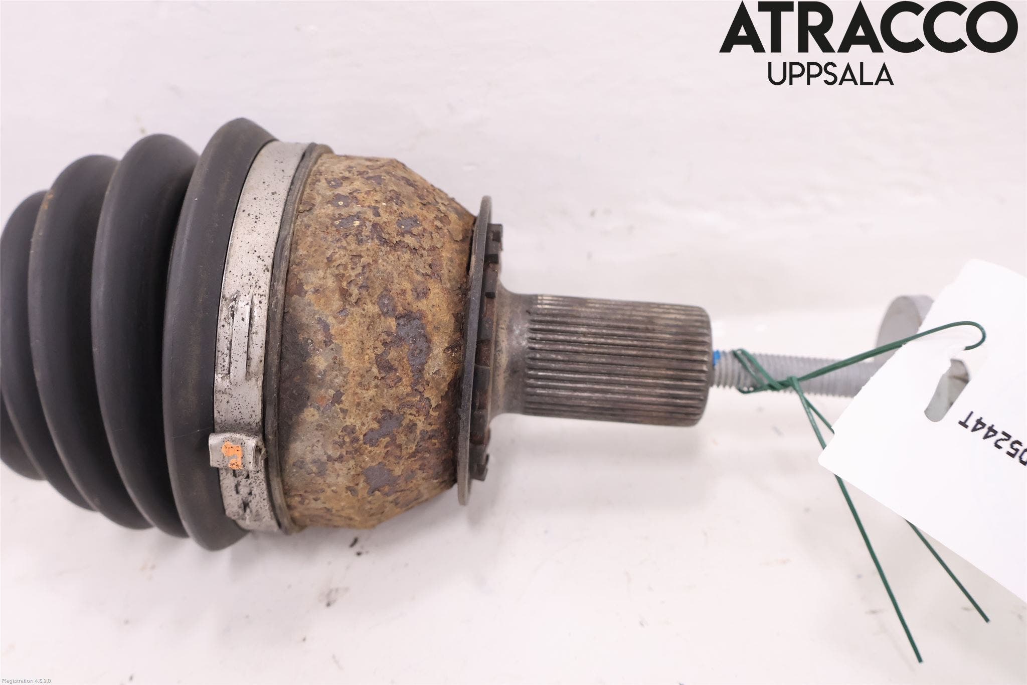 Volvo V60 11-13 Drivaxel Fram Höger