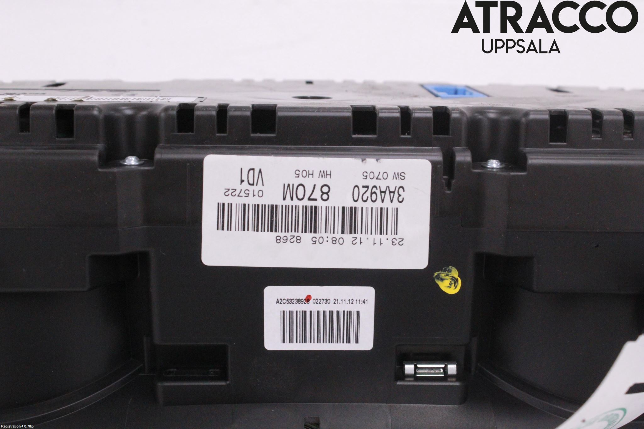 Volkswagen VW PASSAT 11-14 Instrument Komb