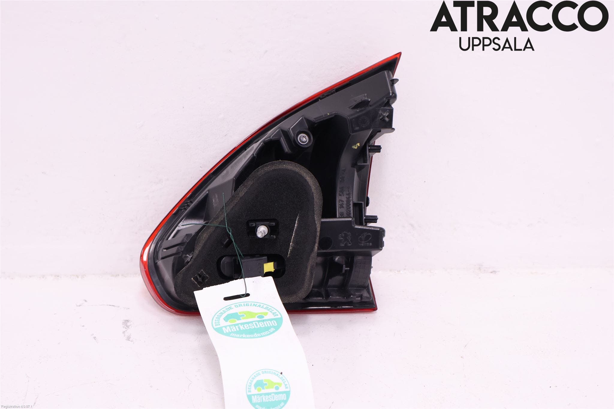 Peugeot 2008 13-20 Bakljus Lucka Vä