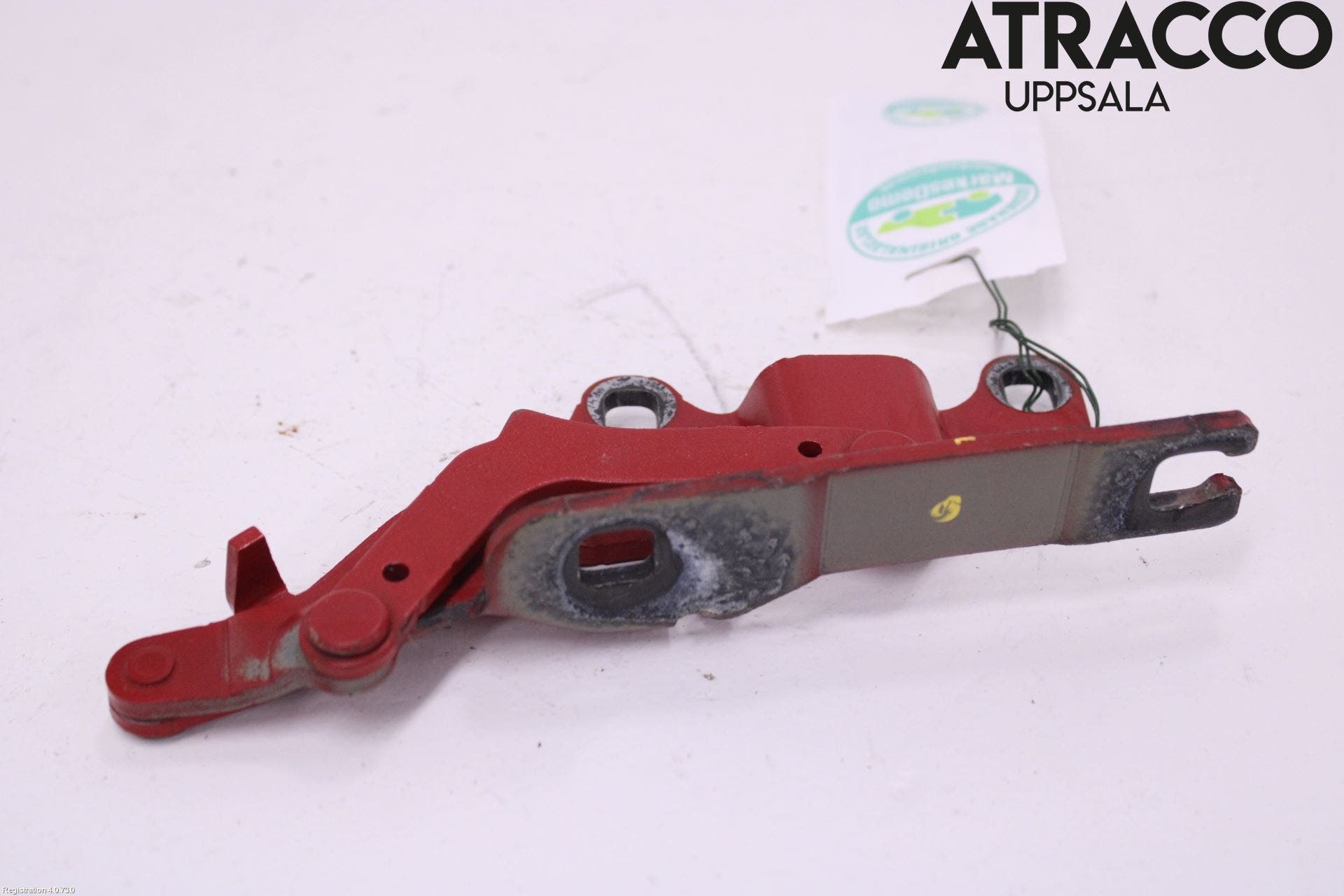 BMW 3 E90/91 SED/TOU 05-12 Huvgångjärn