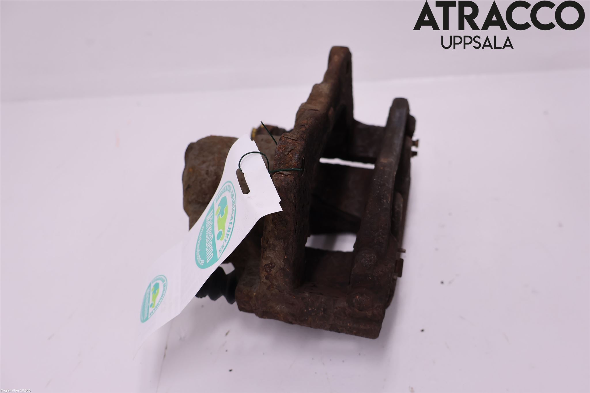 Toyota AVENSIS 16-18 Bromsok Fram Höger