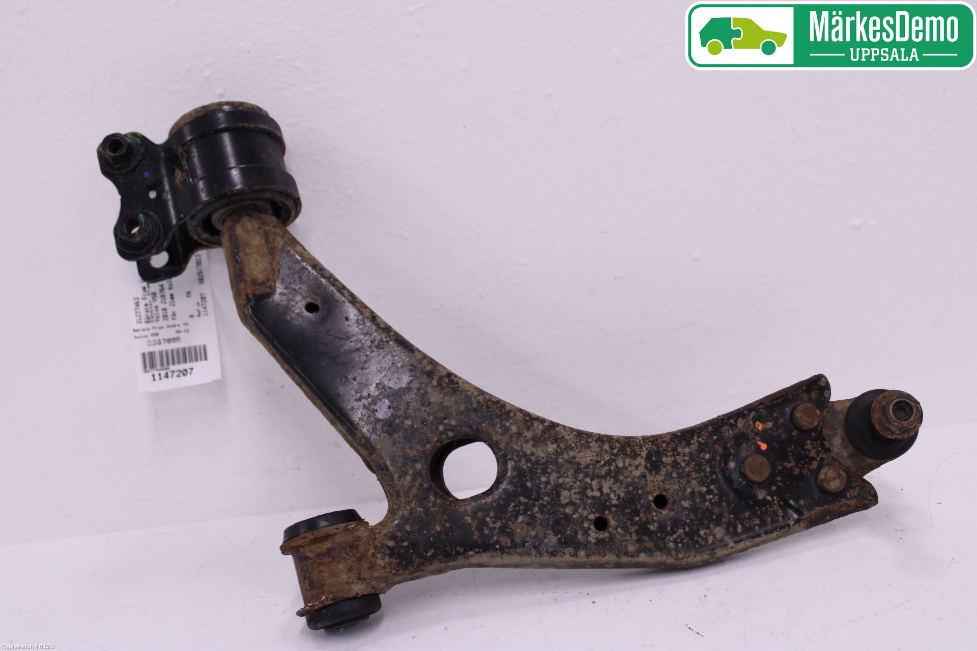 Volvo V50 08-12 Bärarm Fram Undre Vä