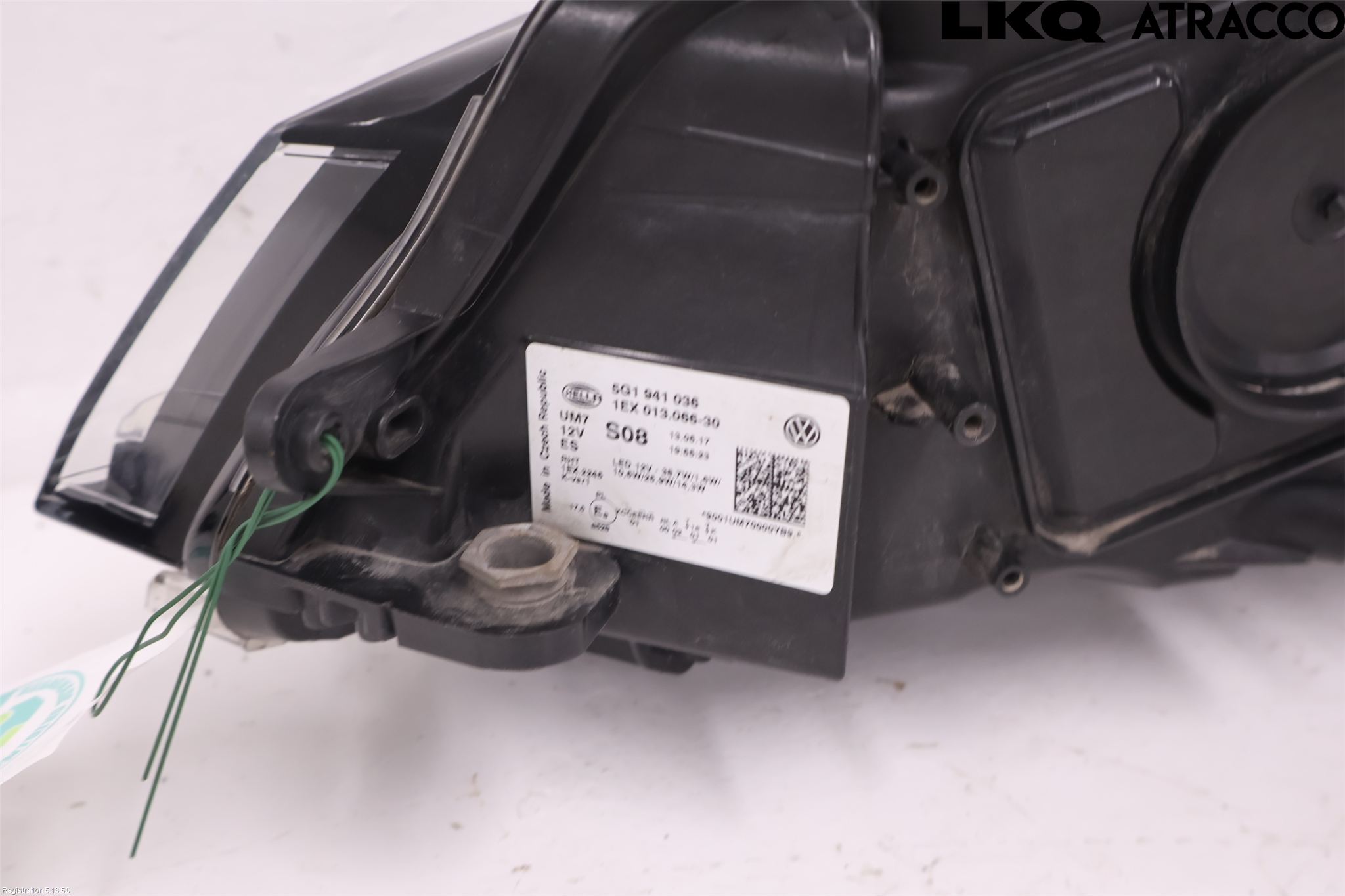 Volkswagen VW GOLF / E-GOLF VII 13-20 Strålkastare Höger