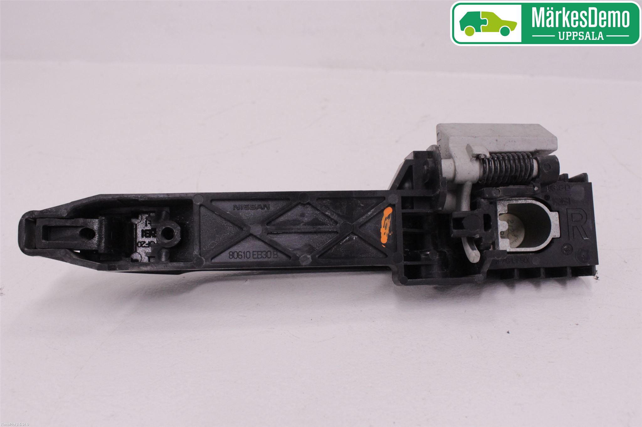 Nissan QASHQAI 10-14 Dörrhandtag Yttre Hö