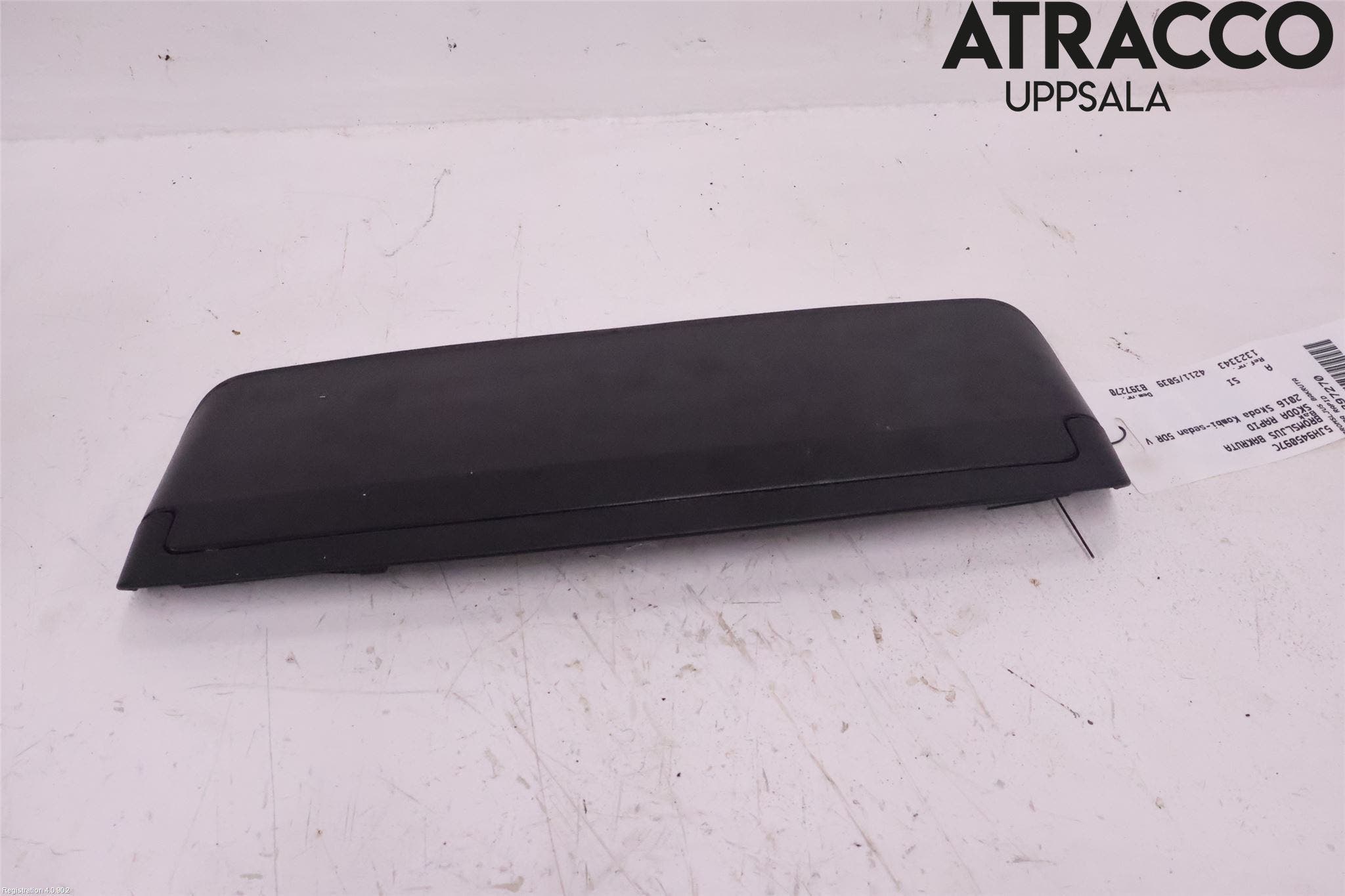 Skoda RAPID Bromsljus Bakruta