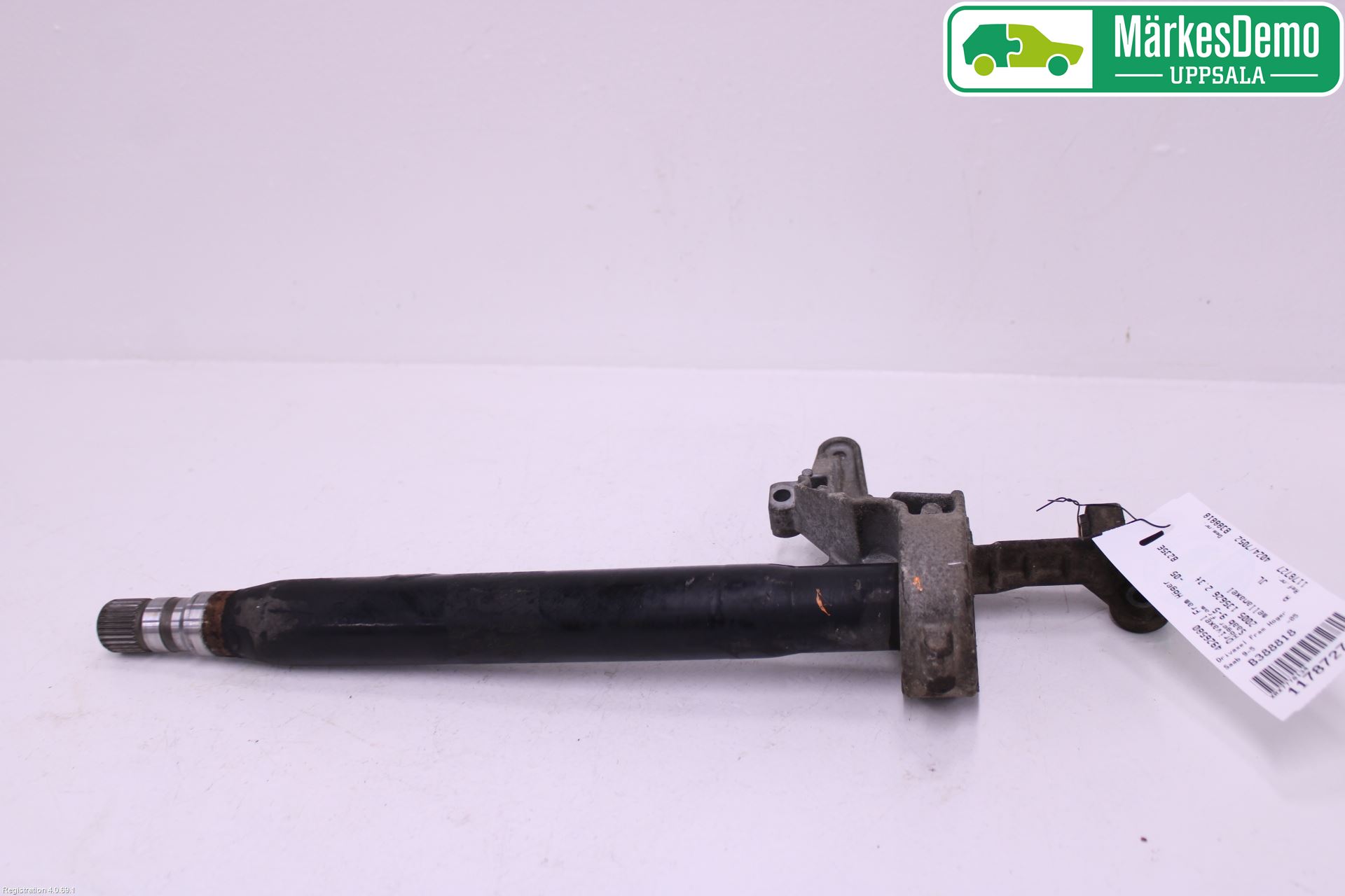 Saab 9-5 -05 Drivaxel Fram Höger