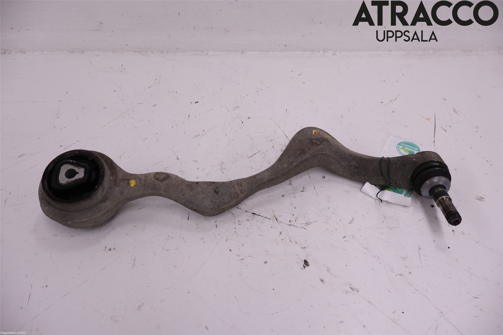 BMW 1 E87/81 5D/3D 03-11 Bärarm Fram Undre Vä