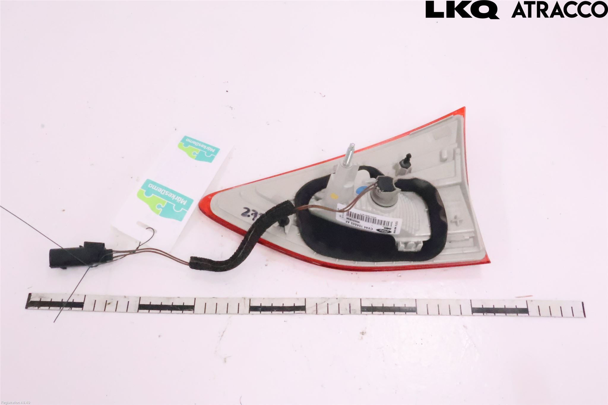 Ford KUGA 13-16 Bakljus Lucka Vä