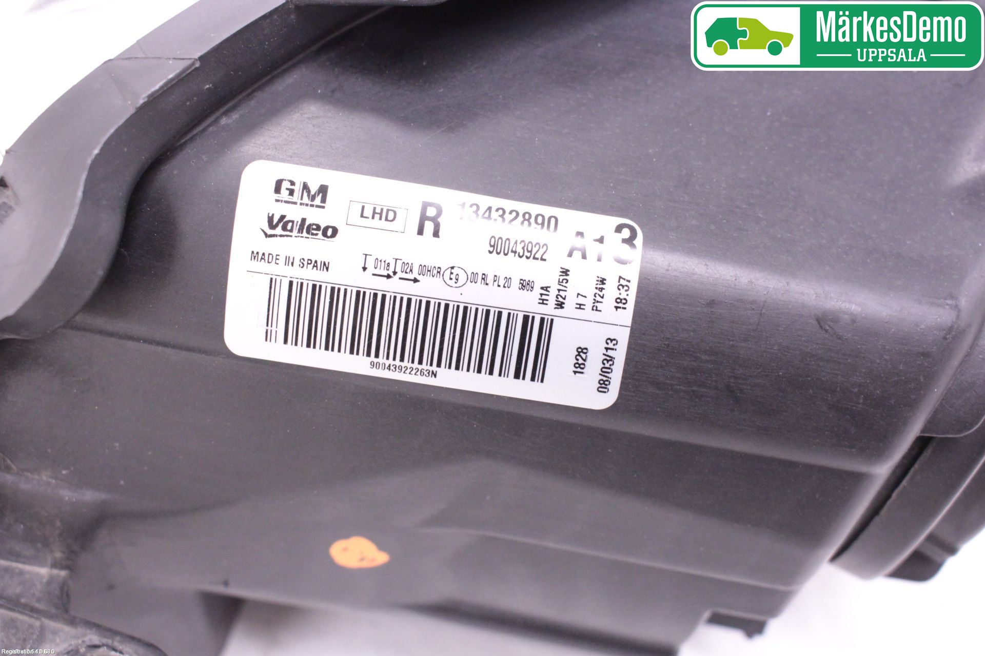 Opel CORSA D 07-14 Strålkastare Höger