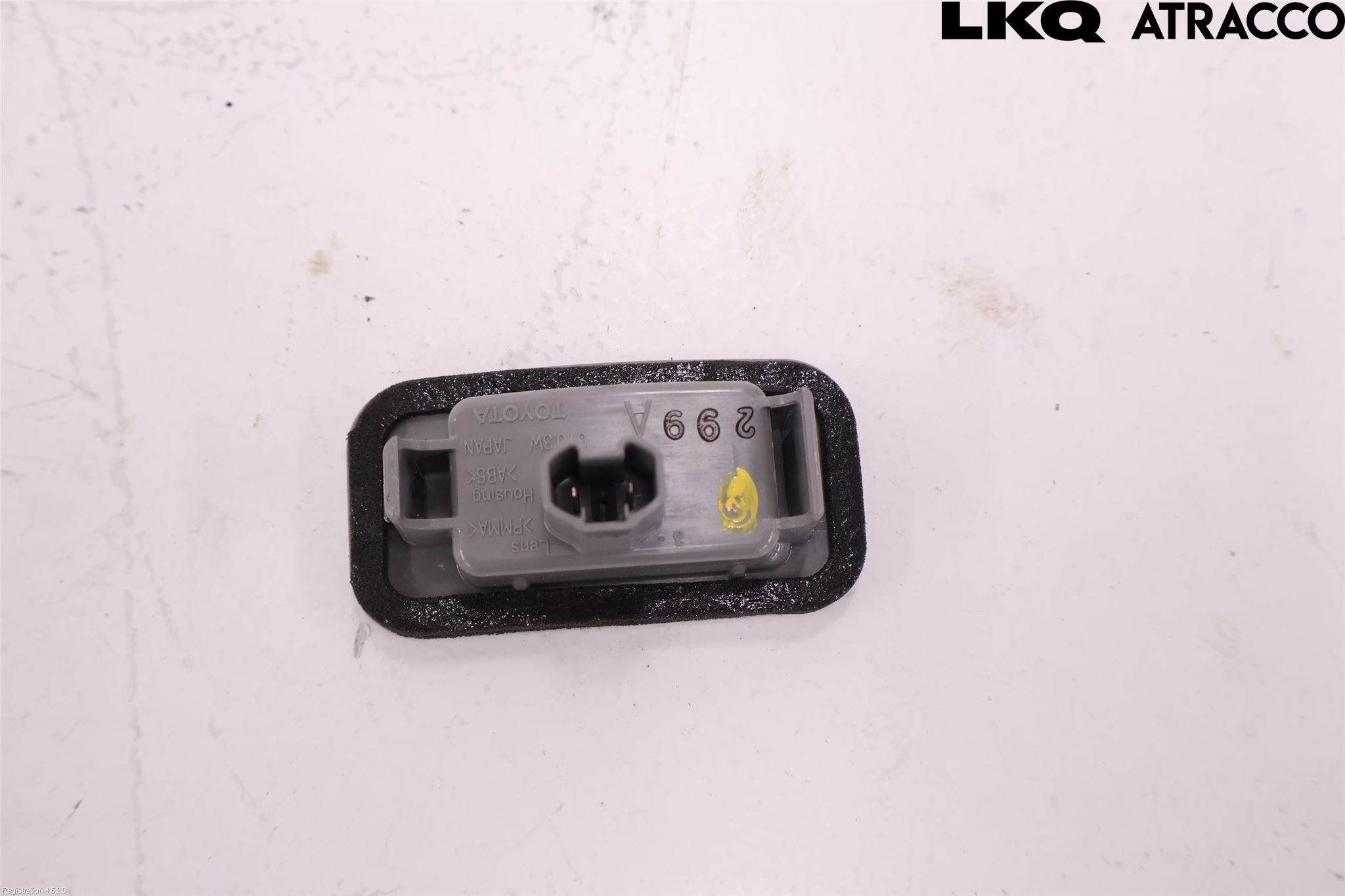 Toyota CAMRY 19-24 Skylt Belysning