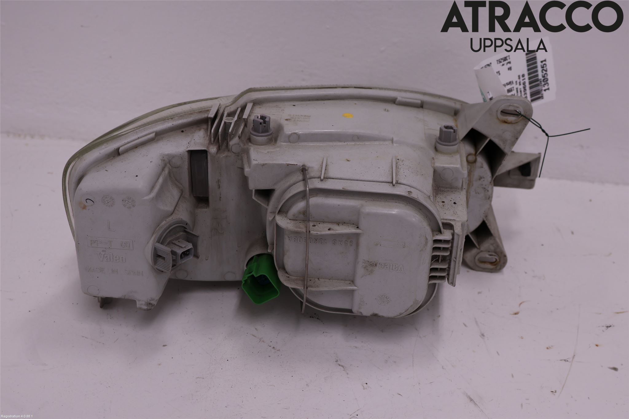 Ford ESCORT     95-00 Strålkastare Vänster