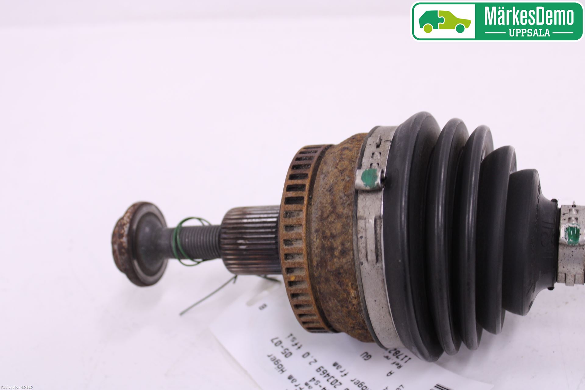 Audi A4/S4 05-07 Drivaxel Fram Höger