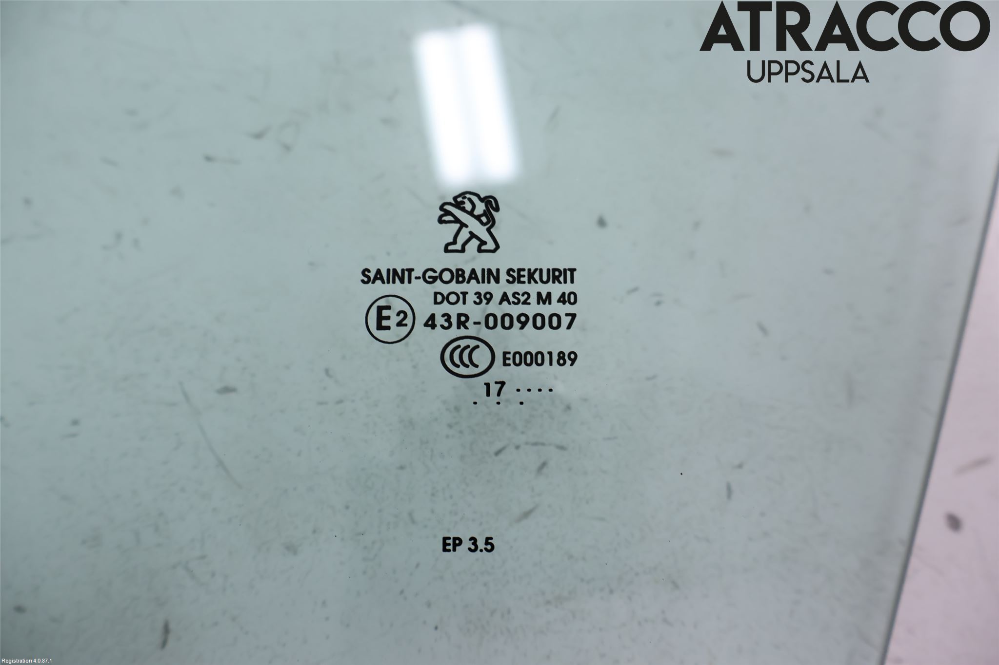 Peugeot 2008 13-20 Dörruta Fram Vänster