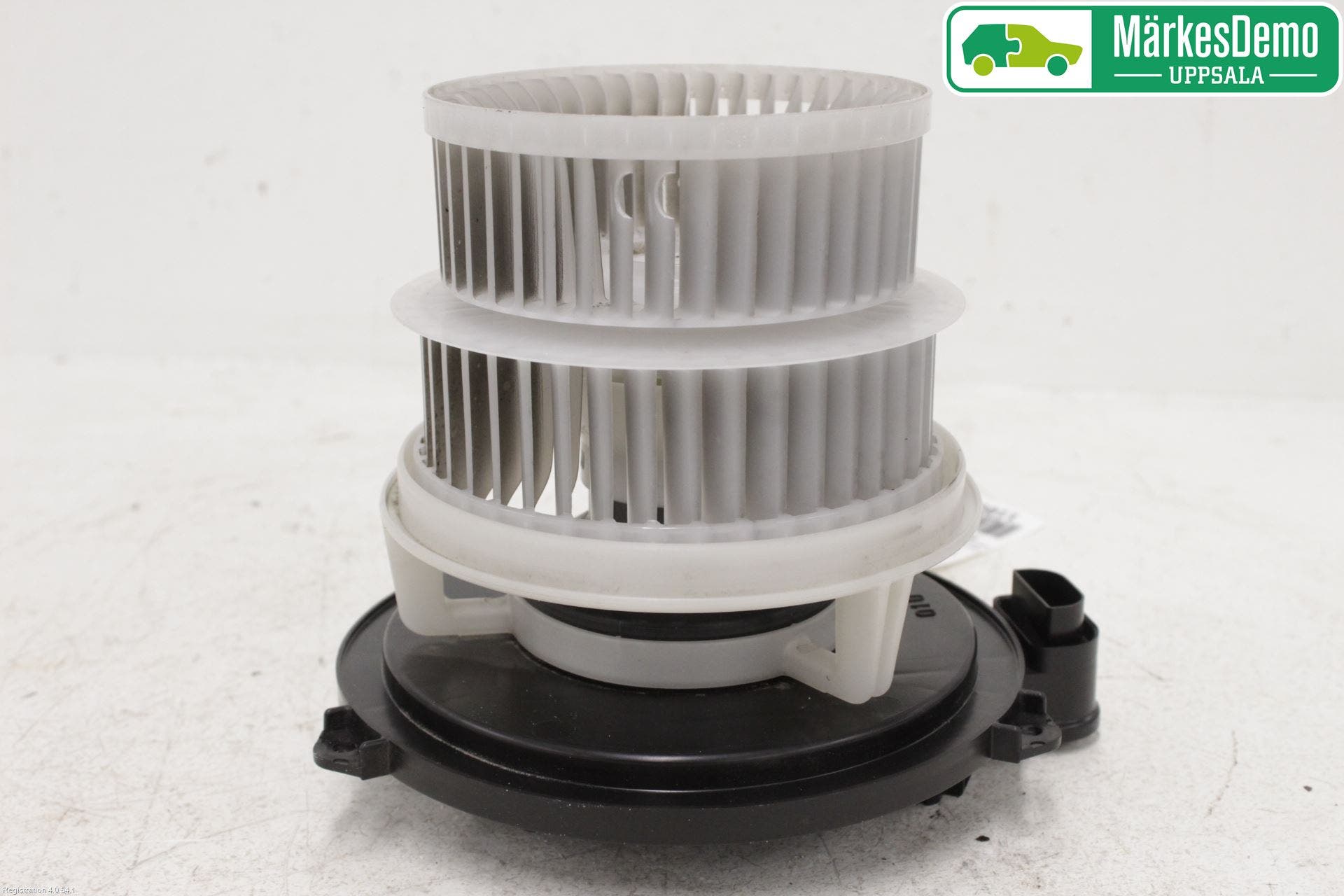 Lexus IS 250/350 14-20 Värmefläkt