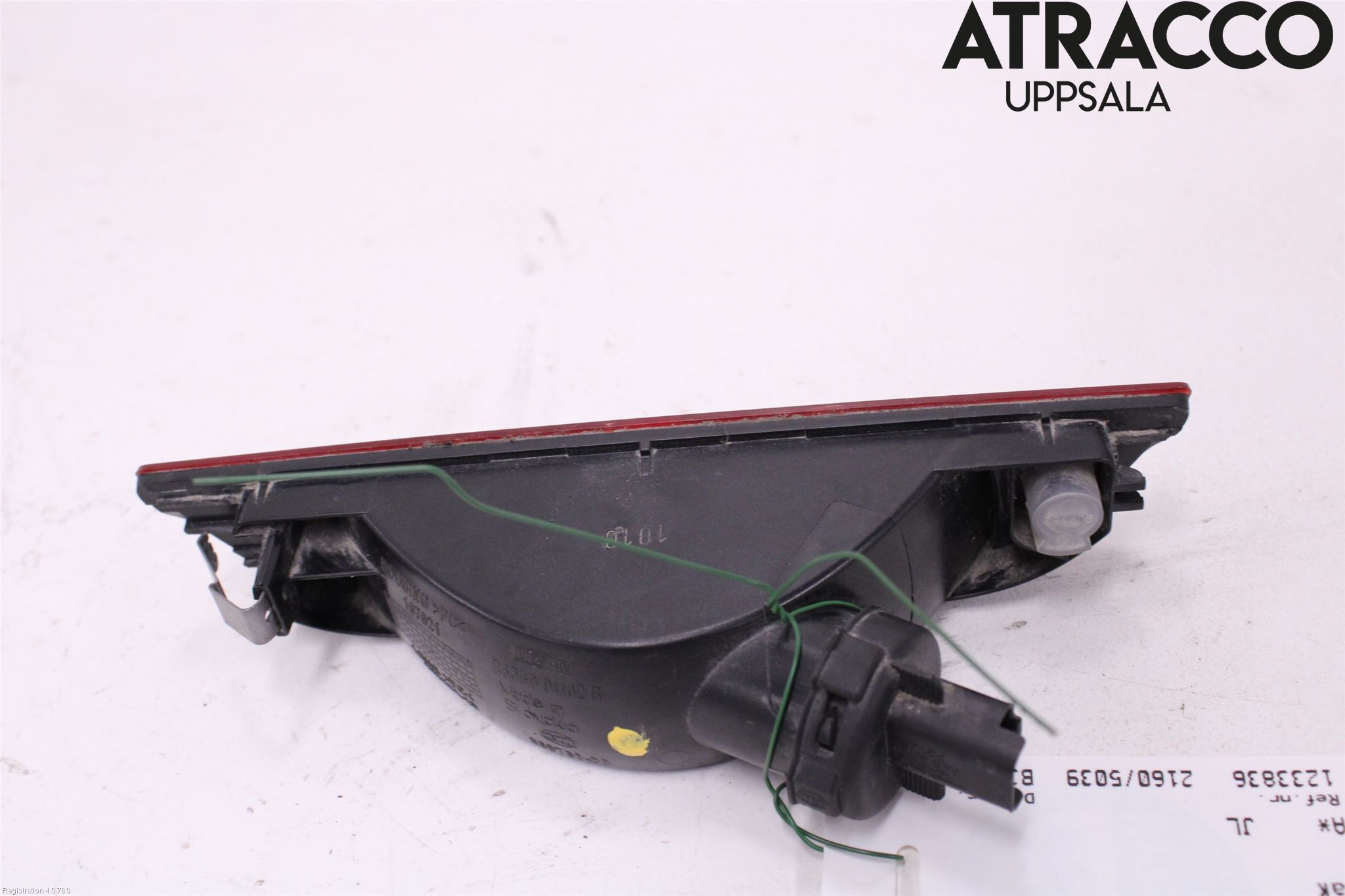 Nissan NOTE E11 06-14 Bromsljus Bakruta