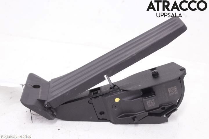BMW 3 F30/F31/F80 12-19 Gaspedal
