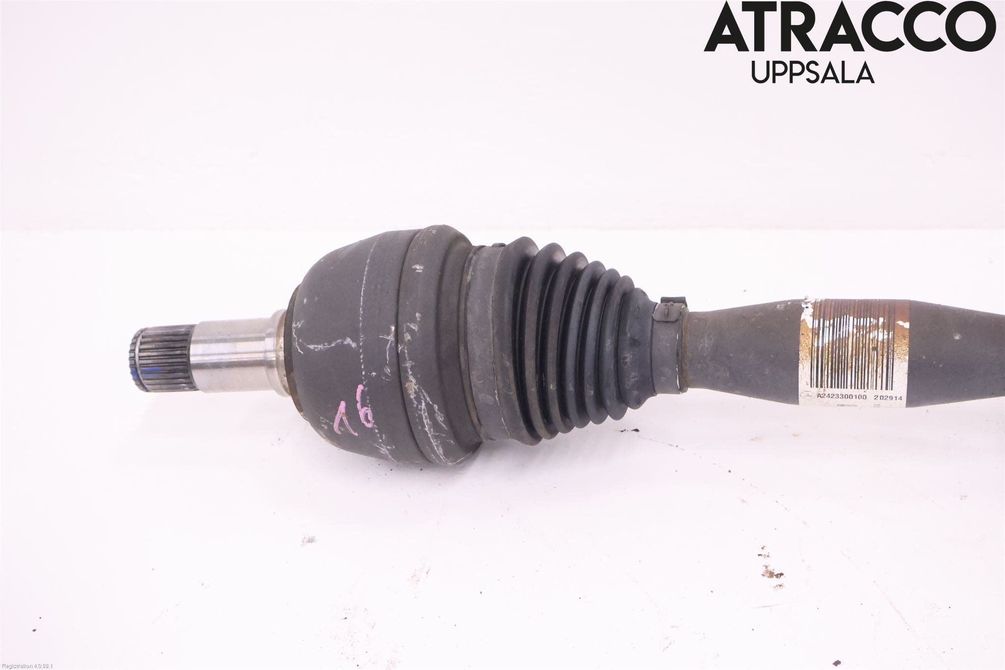 Mercedes-Benz MB GLA-KLASS (X156) 13-20 Drivaxel Fram Vänster