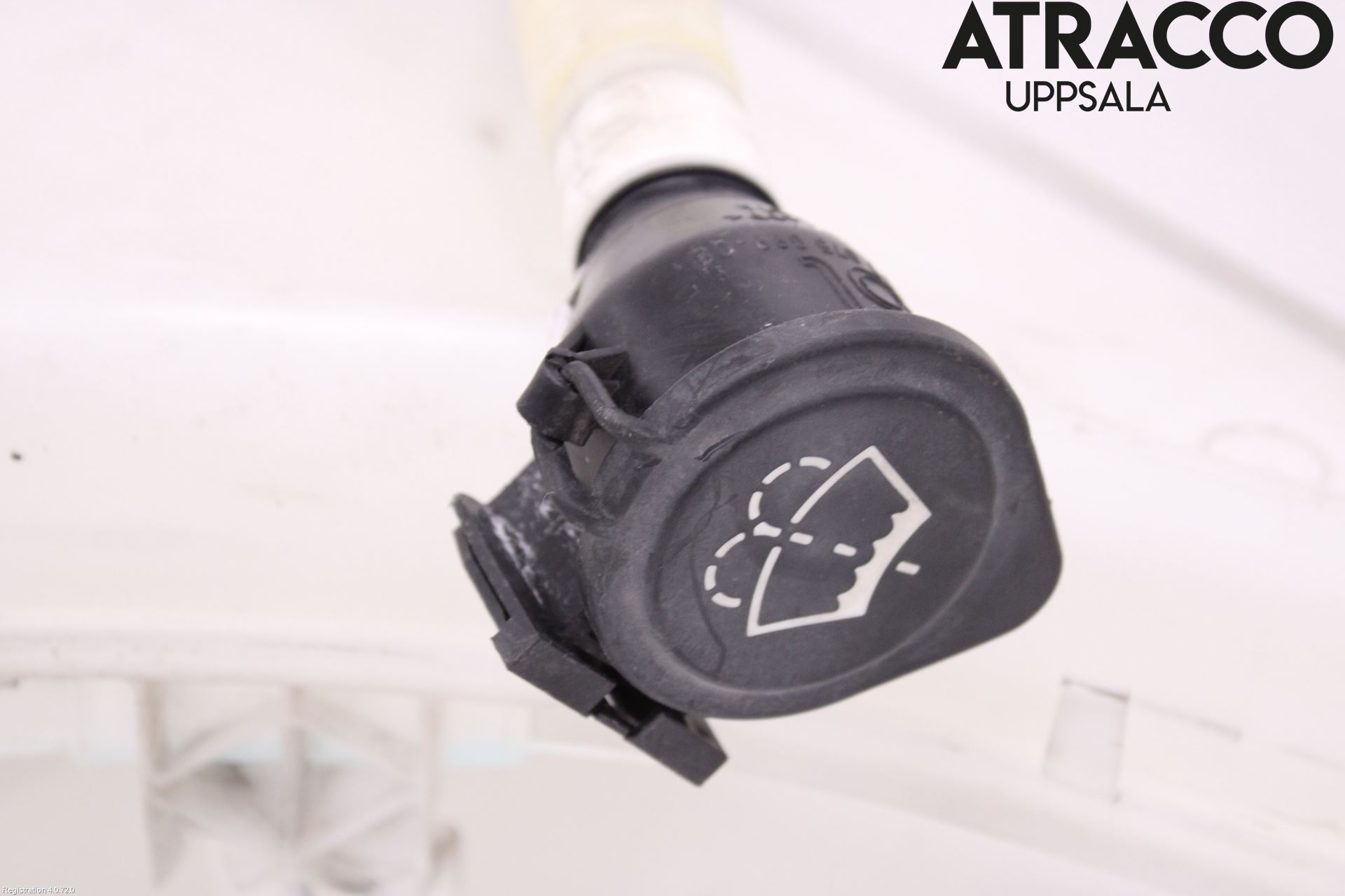 BMW 1 E87/81 5D/3D 03-11 Spolartank Vindruta-Strål