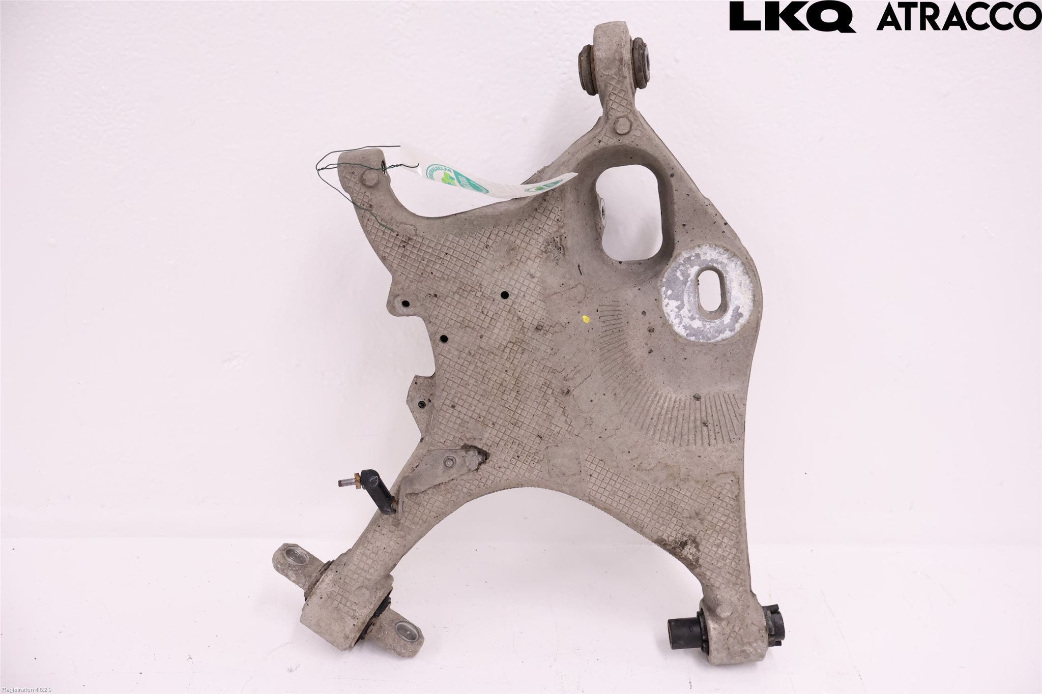 Volvo V90 17->> Bärarm Bak Höger