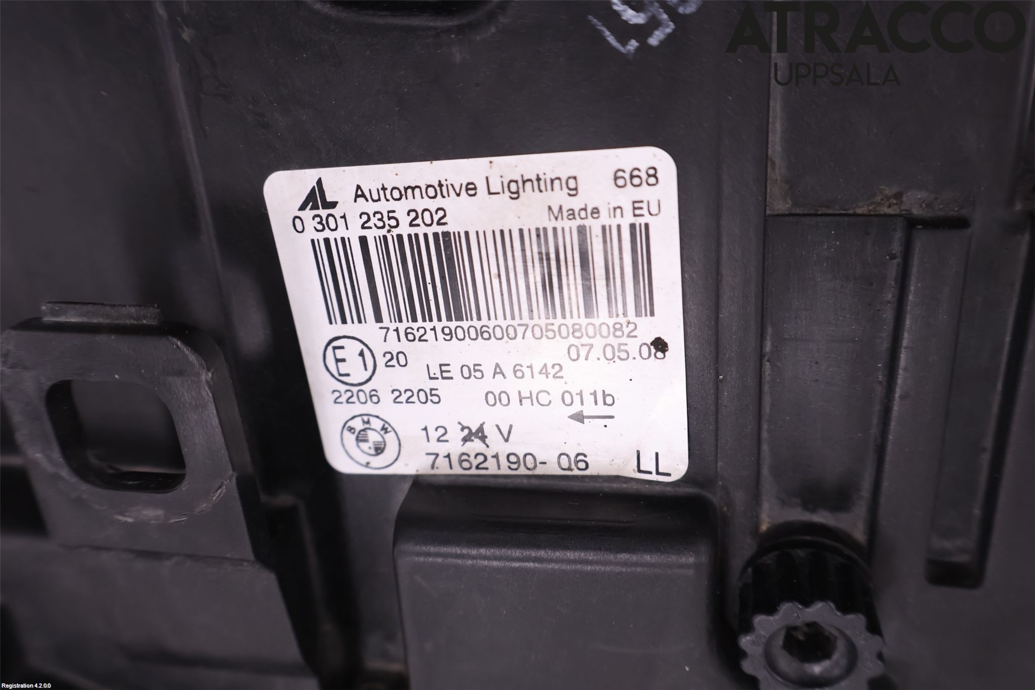 BMW X3 E83     03-10 Strålkastare Höger