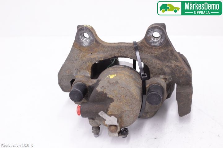 Fiat DOBLO CARGO Bromsok Fram Höger