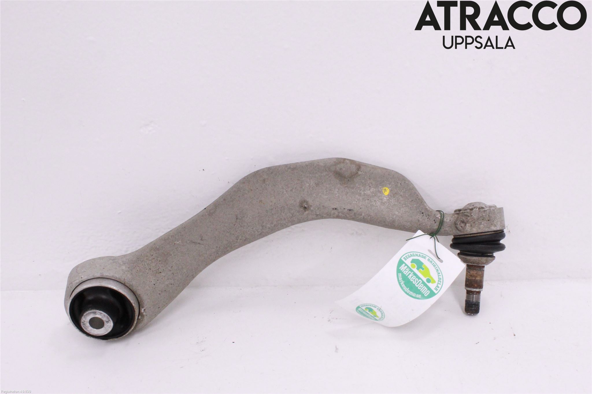 BMW 5 F10/F11/F18 09-17 Bärarm Fram Undre Vä