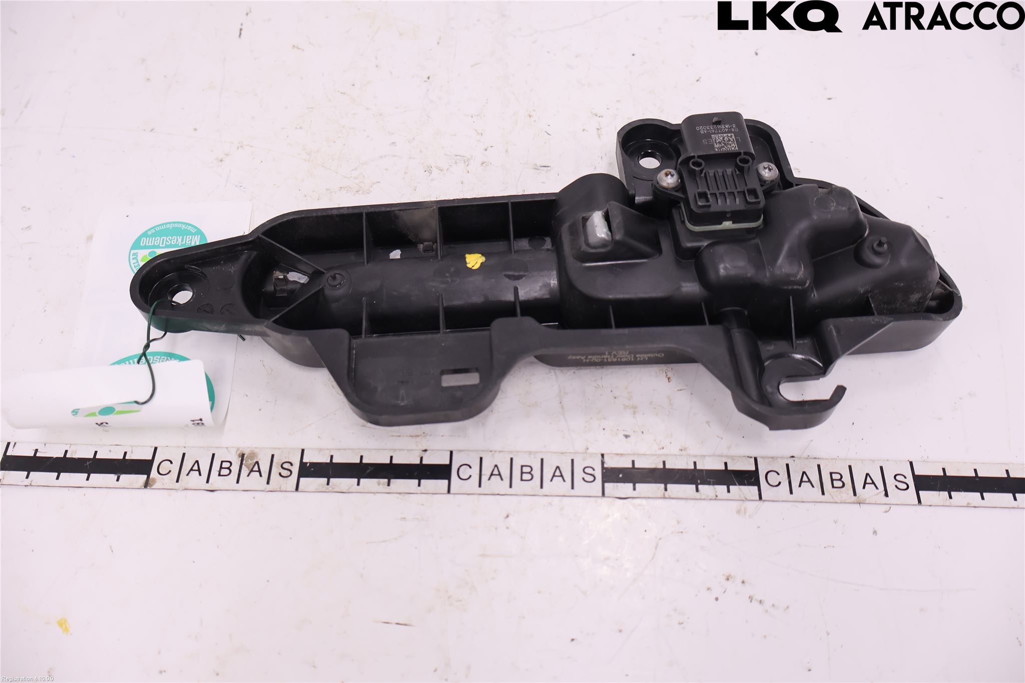 Tesla MODEL 3 17- Dörrhandtag Yttre Vä